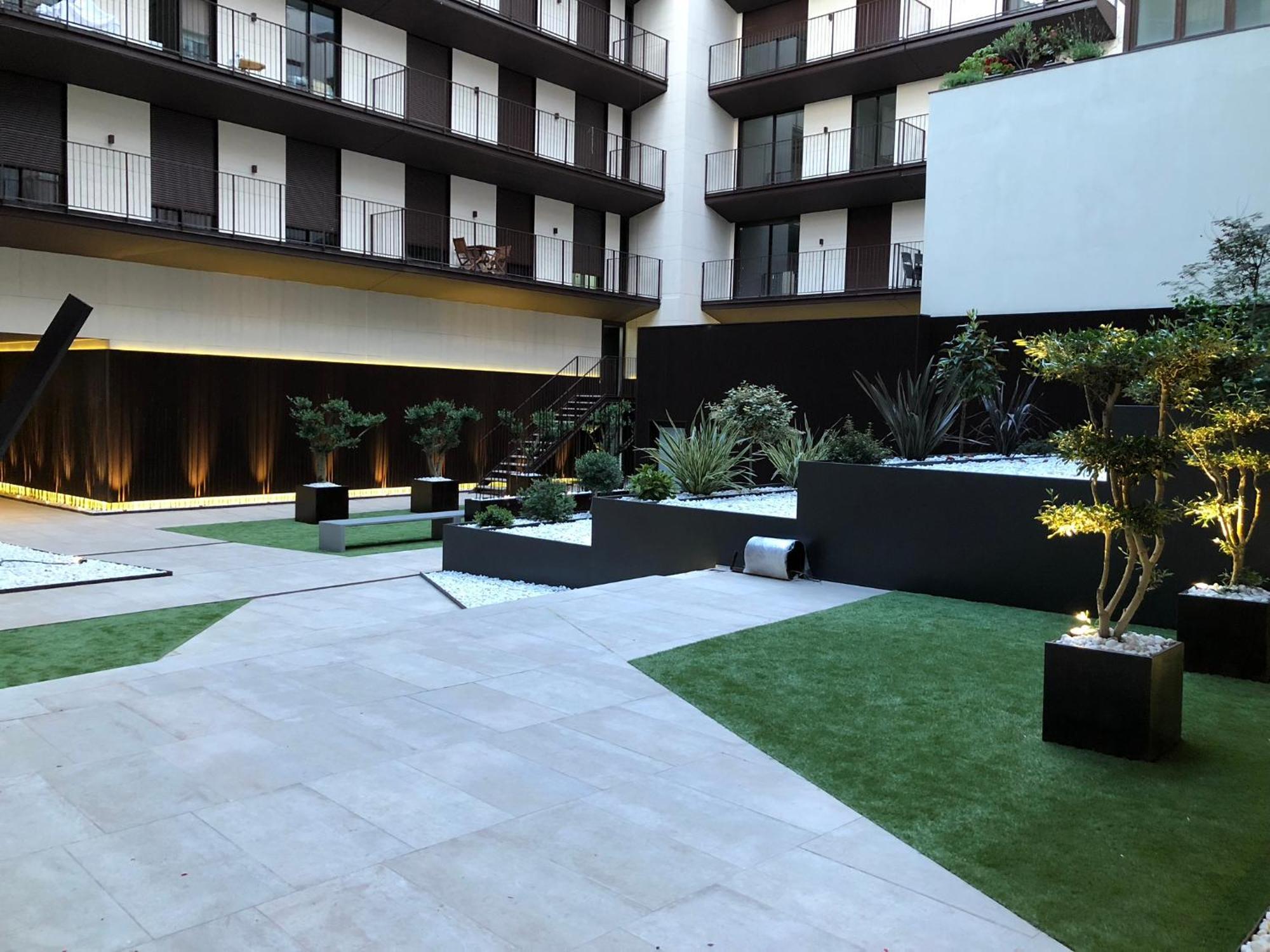 Apartamenticos Plaza Del Pilar I Saragossa Exterior foto